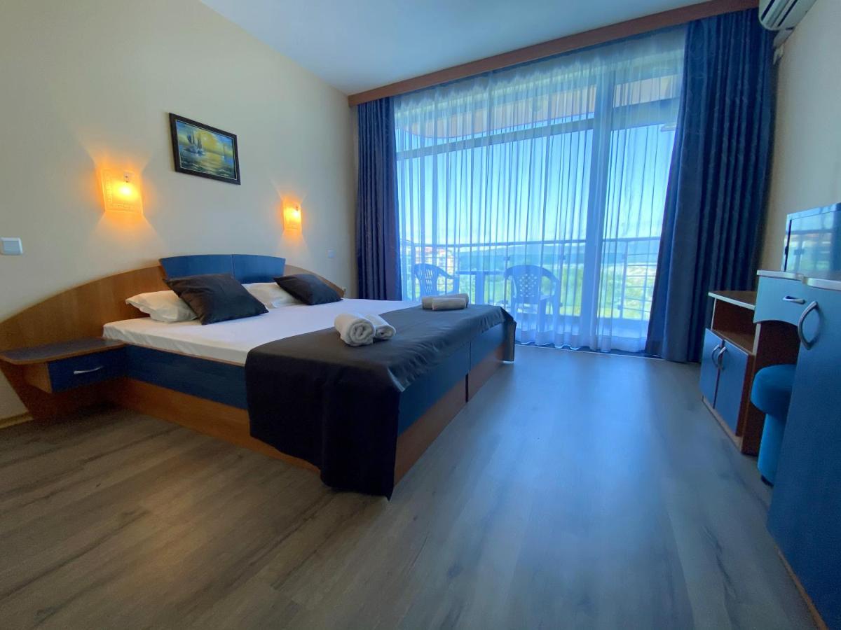 Hotel Penelope Primorsko Eksteriør billede