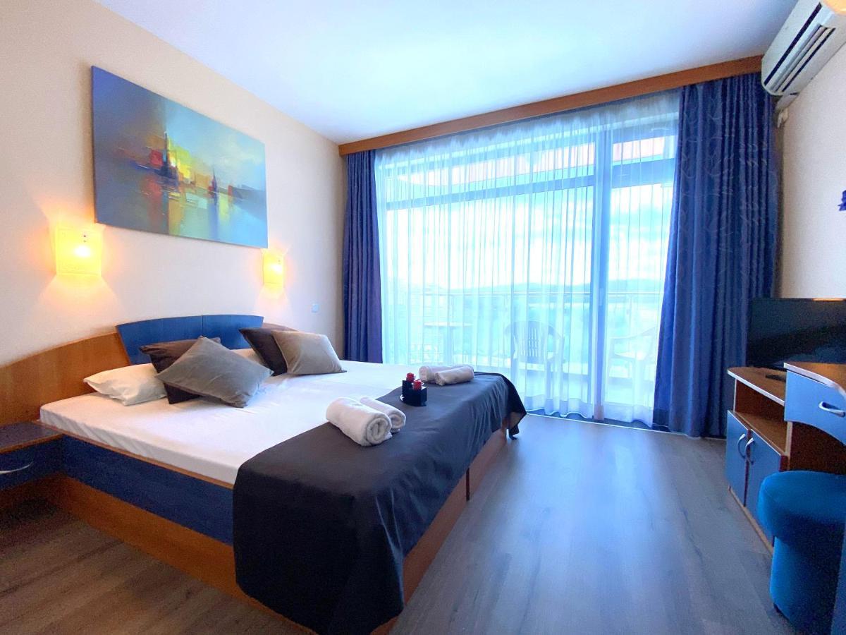 Hotel Penelope Primorsko Eksteriør billede