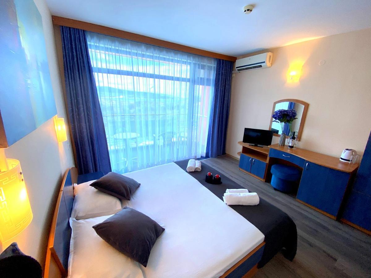 Hotel Penelope Primorsko Eksteriør billede