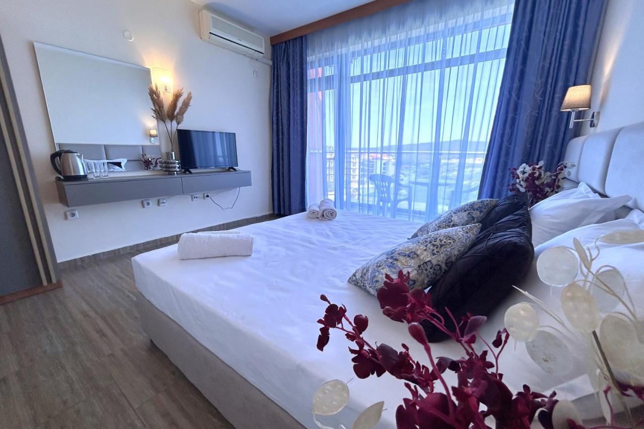 Hotel Penelope Primorsko Eksteriør billede
