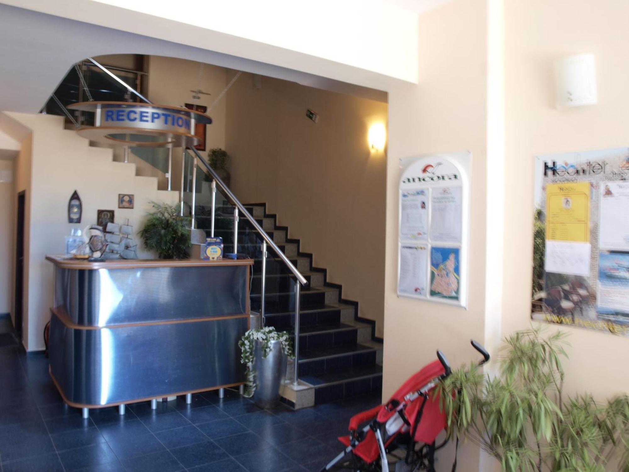Hotel Penelope Primorsko Eksteriør billede