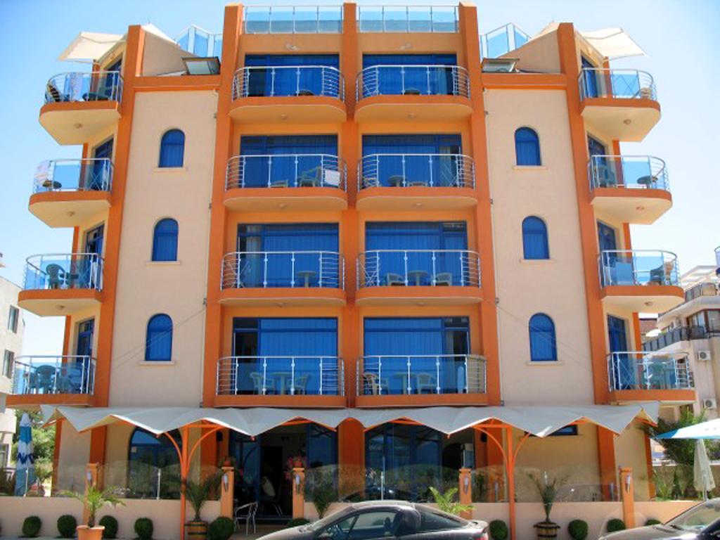 Hotel Penelope Primorsko Eksteriør billede