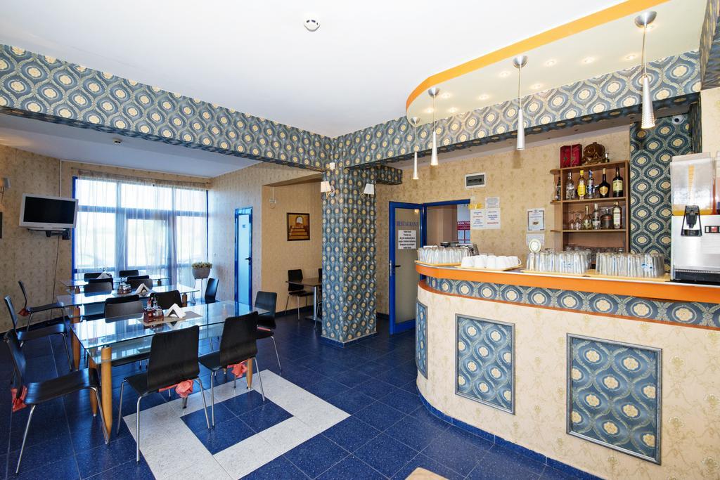 Hotel Penelope Primorsko Eksteriør billede